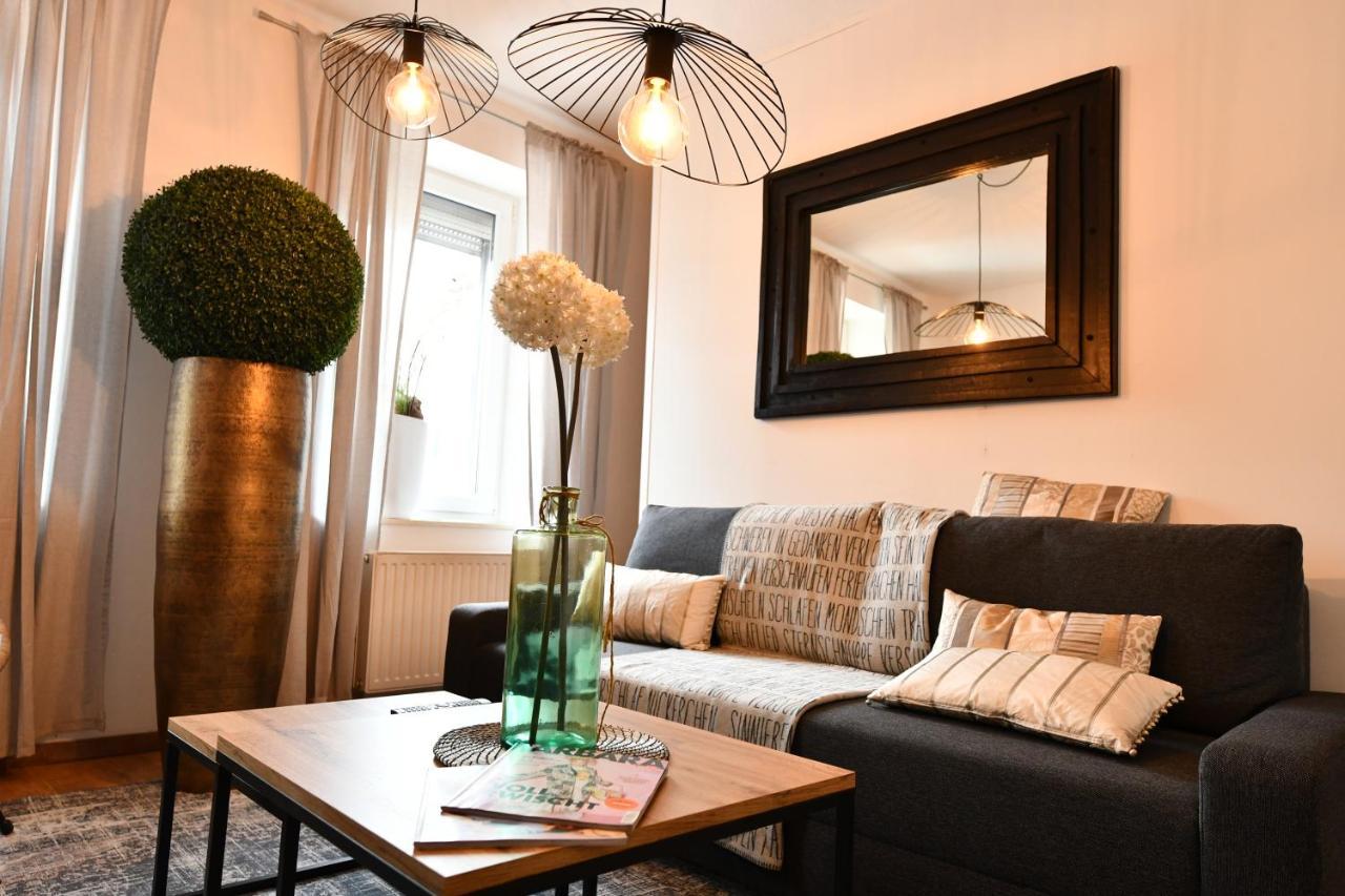 Heimat Floral Ferienhaus Wadgassen Buitenkant foto